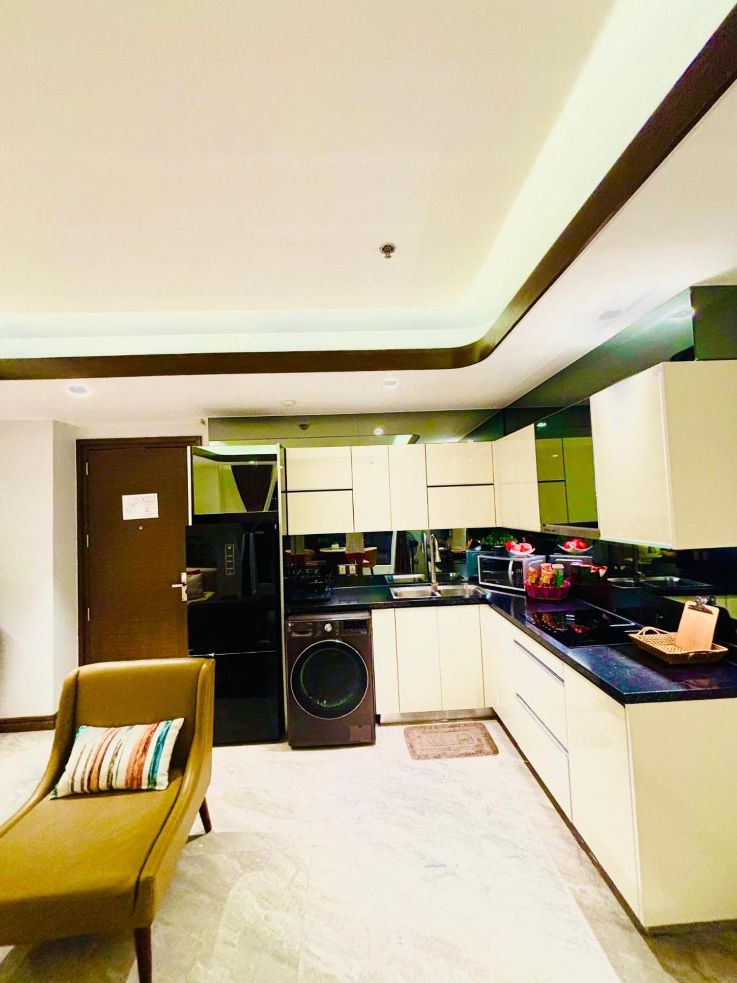 One Euphoria Prime Suite Hotel Angeles Luaran gambar